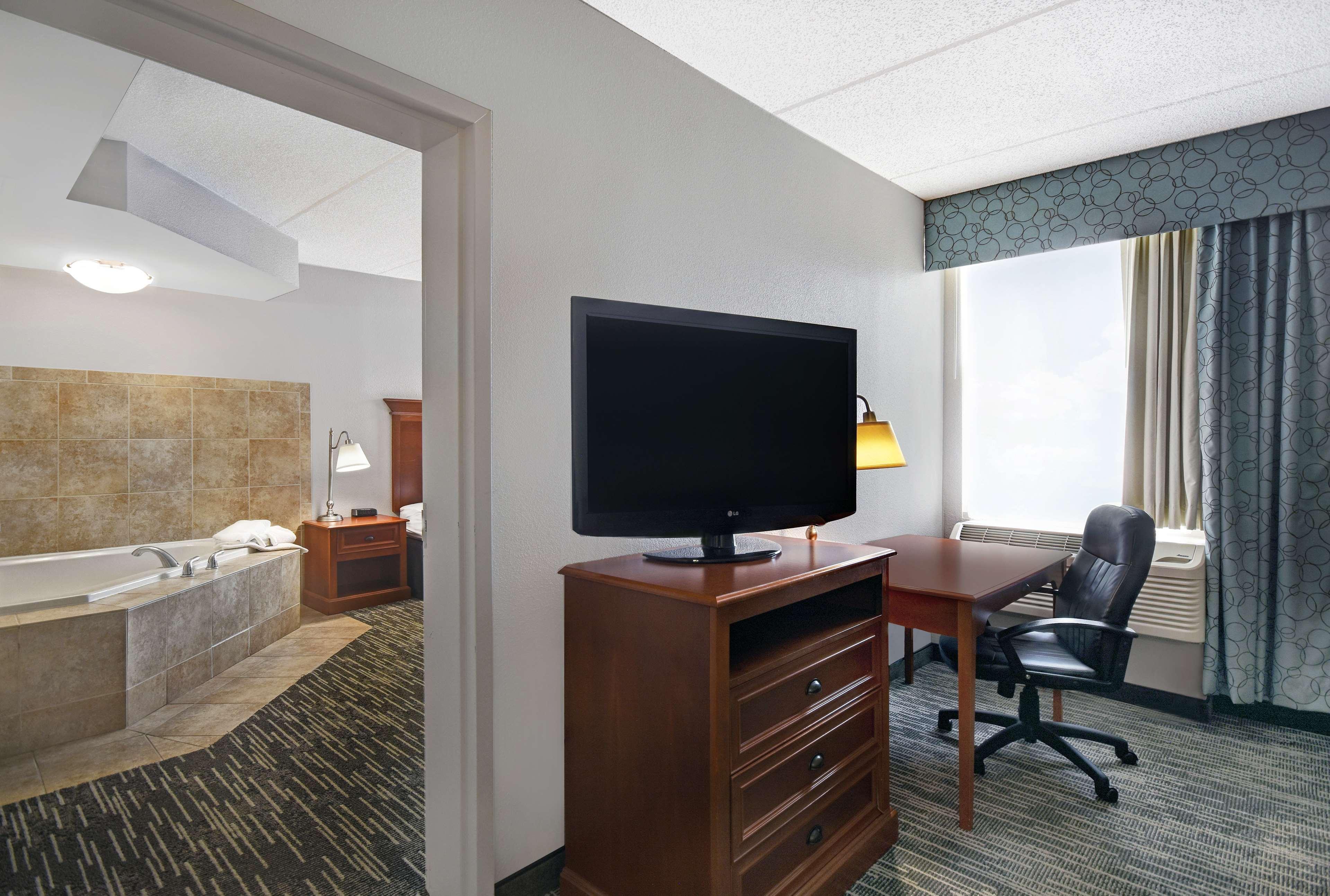 Spark By Hilton Rochester University Area מראה חיצוני תמונה