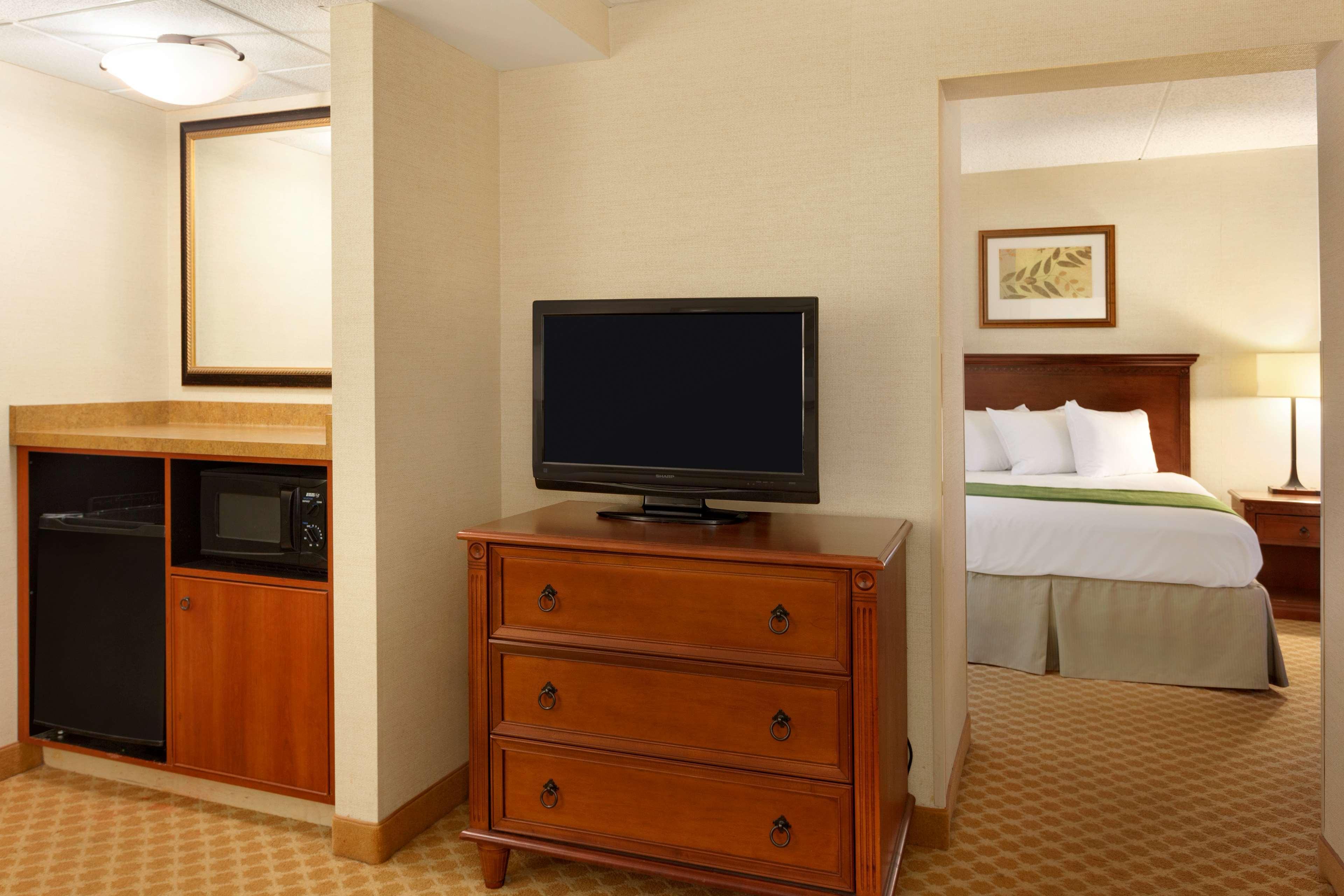Spark By Hilton Rochester University Area מראה חיצוני תמונה