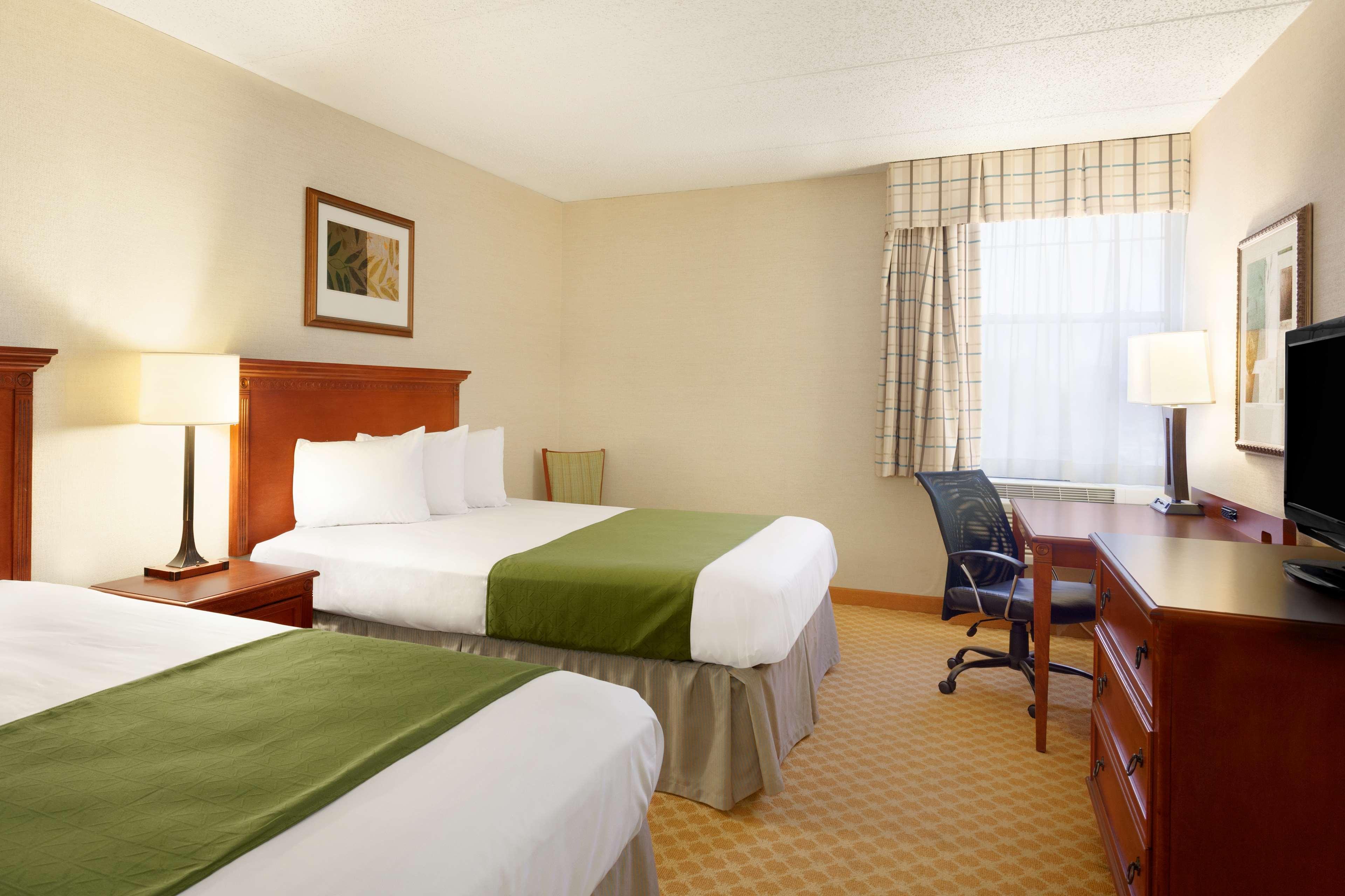 Spark By Hilton Rochester University Area מראה חיצוני תמונה