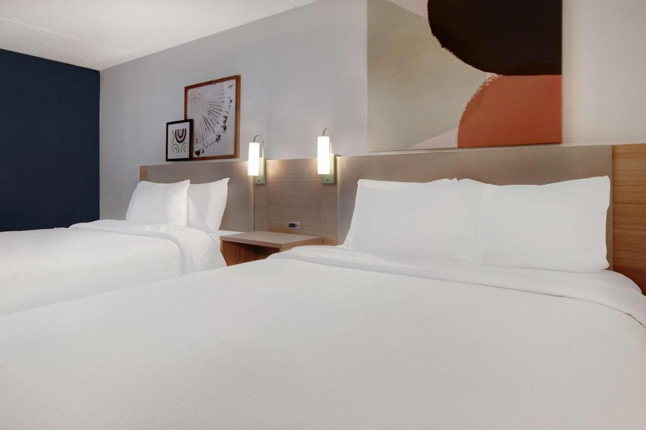 Spark By Hilton Rochester University Area מראה חיצוני תמונה